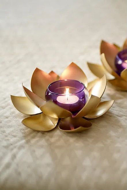 ELEGANT METAL KAMAL SHAPE DIYA